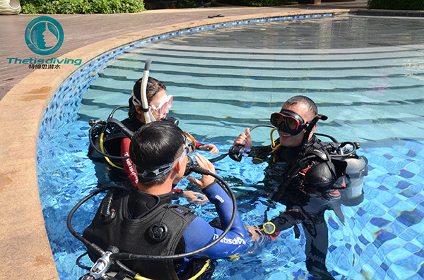 12/12正式上線！PADI 最新課程【休閑潛水員Resort Diver】 丨 一天拿證，潛遍全球
